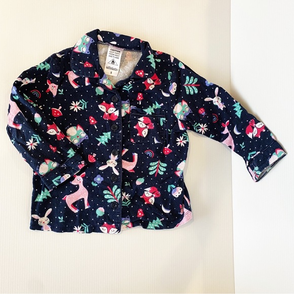 COPY - Girls size 5 pyjama bundle - Picture 2 of 11